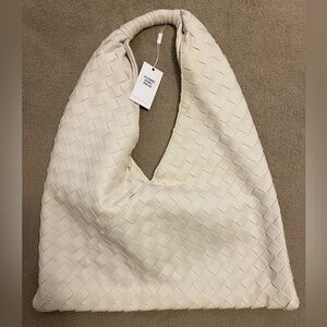 Moda Luxe Large Slouchy Hobo Handbag in Ivory